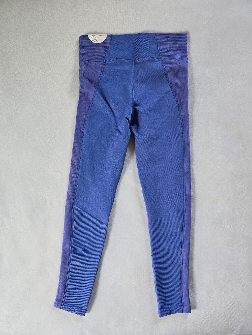 Aerie Offline▪️Seamless 7/8 High Rise Two Tone Ribbed Leggings - Picture 5 of 9